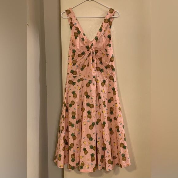 BANNED APPAREL NWOT Pineapple Retro Swing Love Halter Dress - Picture 9 of 14